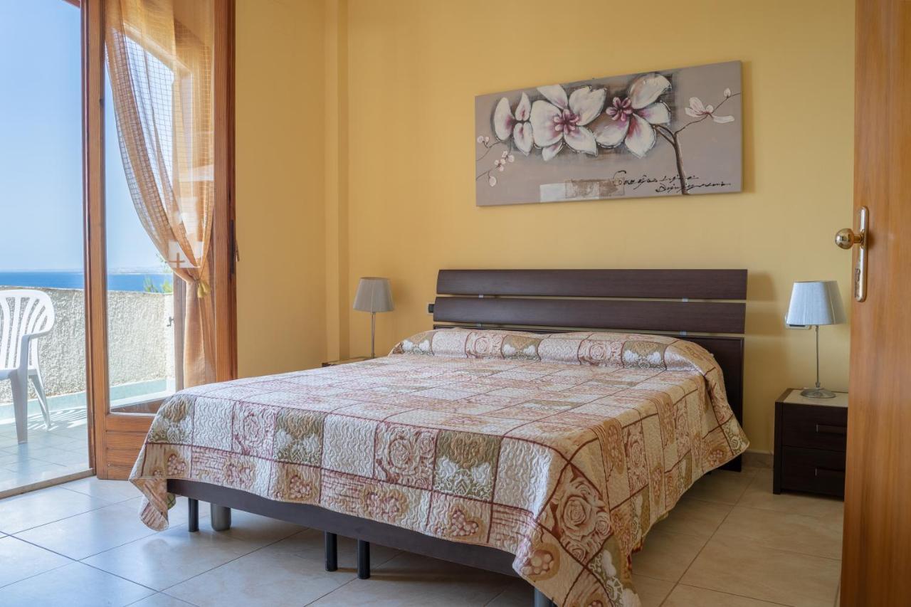 Terrazza Sul Plemmirio Bed & Breakfast Syracuse Exterior foto